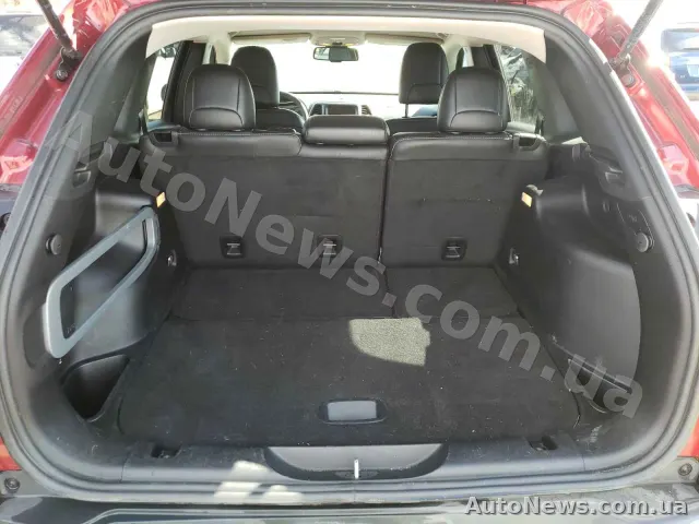 2016 Jeep Cherokee — zdjęcie 9 (copart)