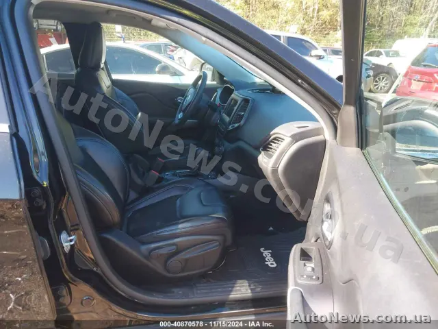 2020 Jeep Cherokee, VIN 1C4PJLLB7LD642030, nr rej. ВІ8837ІО — zdjęcie 5 (iaai)