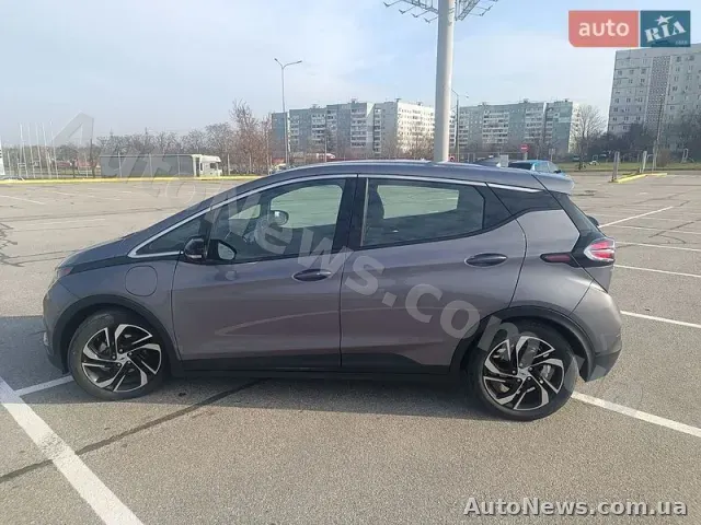 2021 Chevrolet Bolt, VIN 1G1FX6S01N4101871 — zdjęcie 12 (autoria)