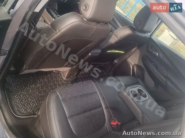 2021 Chevrolet Bolt, VIN 1G1FX6S01N4101871 — zdjęcie 15 (autoria)
