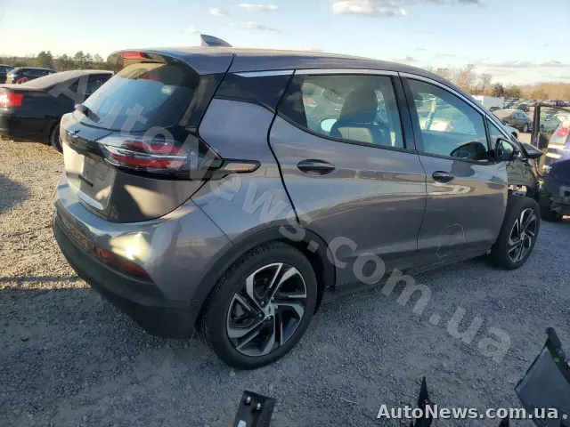 2021 Chevrolet Bolt, VIN 1G1FX6S01N4101871 — zdjęcie 3 (copart)