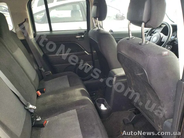 2016 Jeep Patriot — фото 10 (copart)