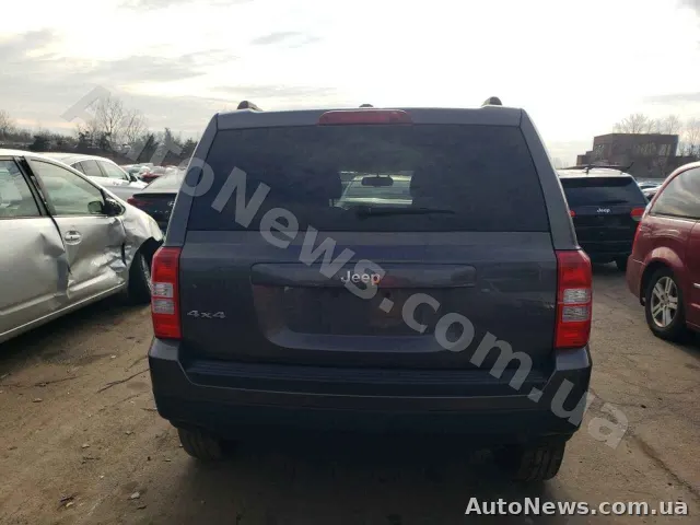 2016 Jeep Patriot — фото 6 (copart)