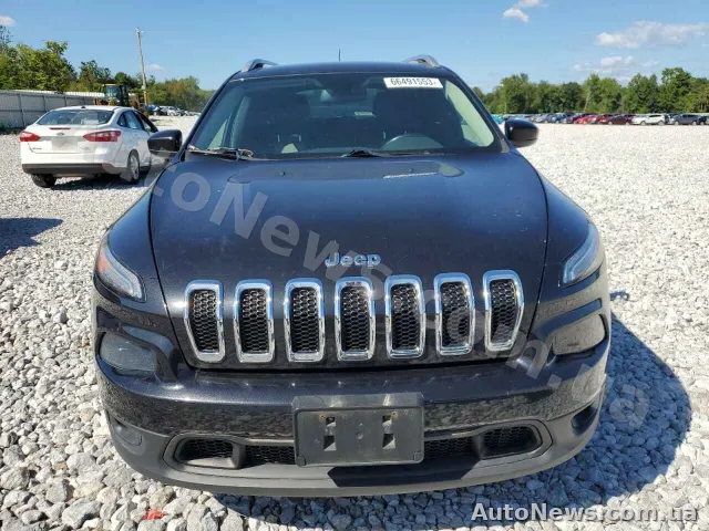 2014 Jeep Grand Cher — photo 5 (copart)