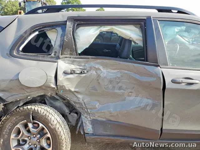 2022 Jeep Cherokee, VIN 1C4PJMBX1ND549235, nr rej. ВО7939НВ — zdjęcie 10 (copart)