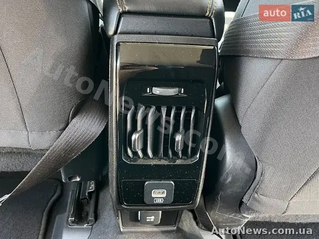 2022 Jeep Compass, VIN 3C4NJCAB0NT224836 — photo 17 (autoria)