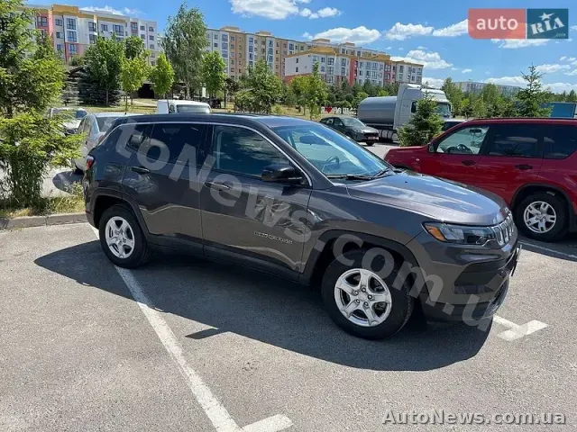 2022 Jeep Compass, VIN 3C4NJCAB0NT224836 — photo 5 (autoria)