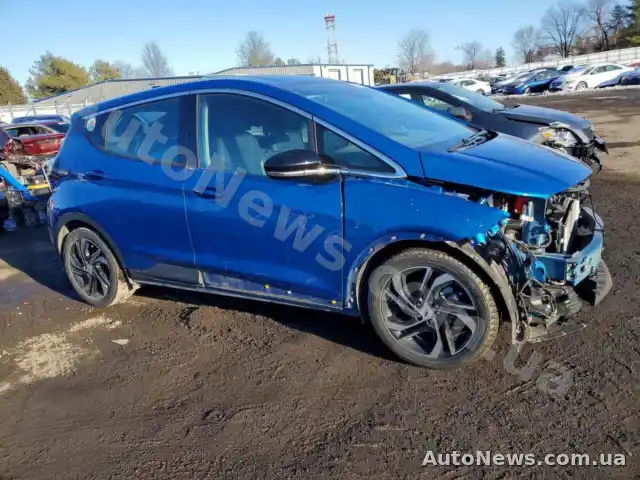 2022 Chevrolet Bolt, VIN 1G1FX6S04N4133410 — фото 4 (copart)