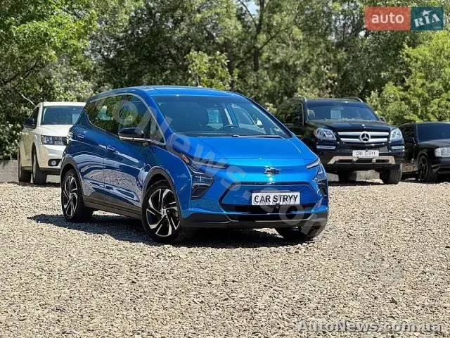 2022 Chevrolet Bolt, VIN 1G1FX6S04N4133410 — zdjęcie 2 (autoria)