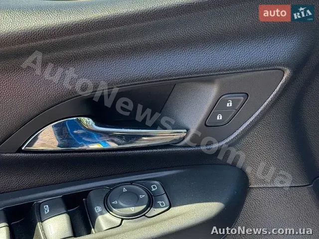 2022 Chevrolet Bolt, VIN 1G1FX6S04N4133410 — zdjęcie 27 (autoria)