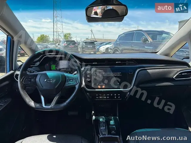 2022 Chevrolet Bolt, VIN 1G1FX6S04N4133410 — zdjęcie 5 (autoria)