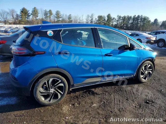 2022 Chevrolet Bolt, VIN 1G1FX6S04N4133410 — zdjęcie 3 (copart)