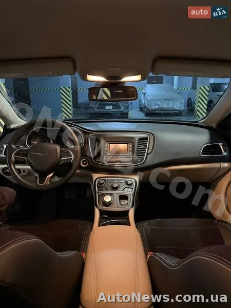 2014 Chrysler 200 — фото 7 (autoria)