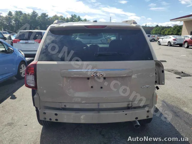 2016 Jeep Compass — фото 6 (copart)
